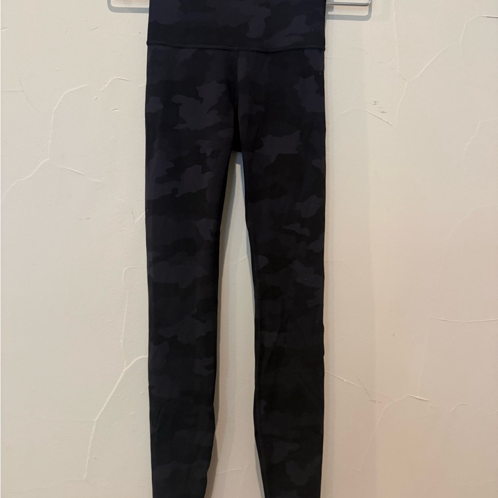 Lululemon Camo black pants Size 2